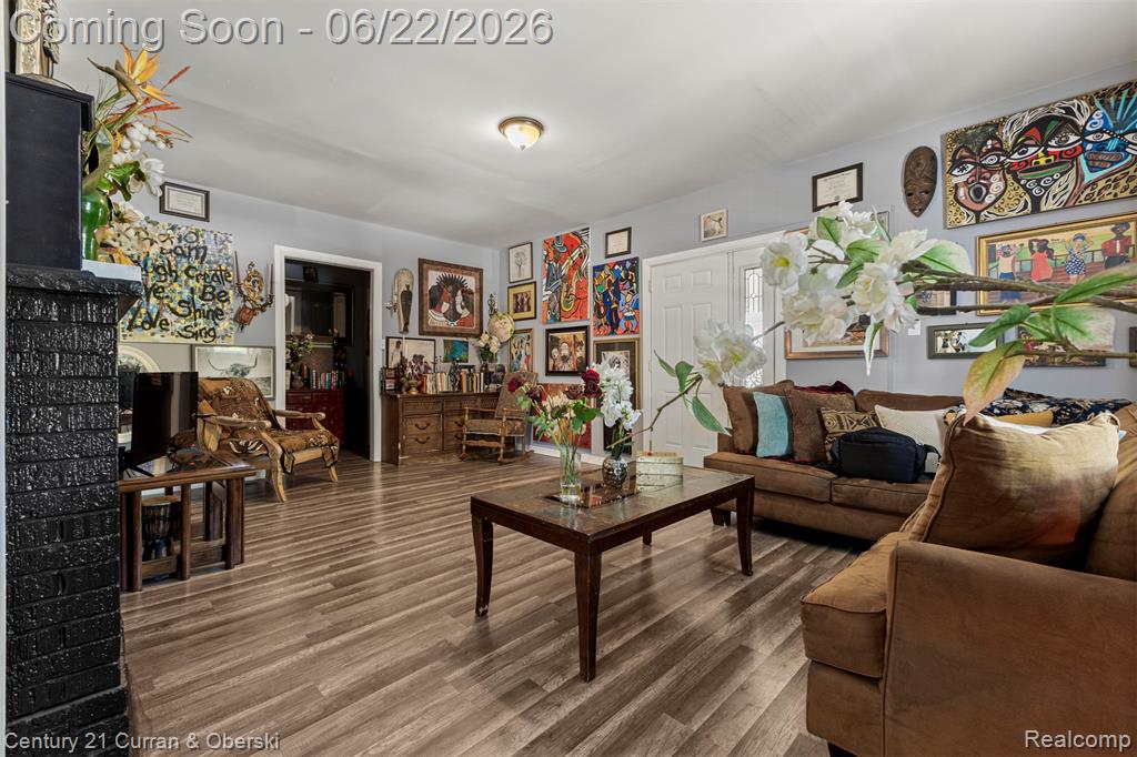 8438 Dexter Avenue, Detroit, MI 48206 — Photo 8
