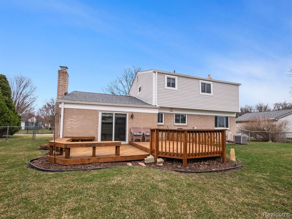 4783 STODDARD Drive, Troy, MI 48085 — Photo 2