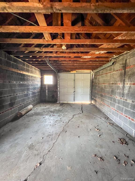 5900 CADIEUX Road, Detroit, MI 48224 — Photo 22
