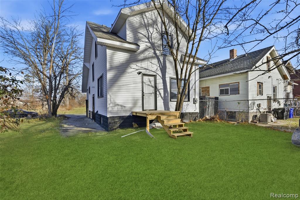 517 W Hollywood, Highland Park, MI 48203 — Photo 25