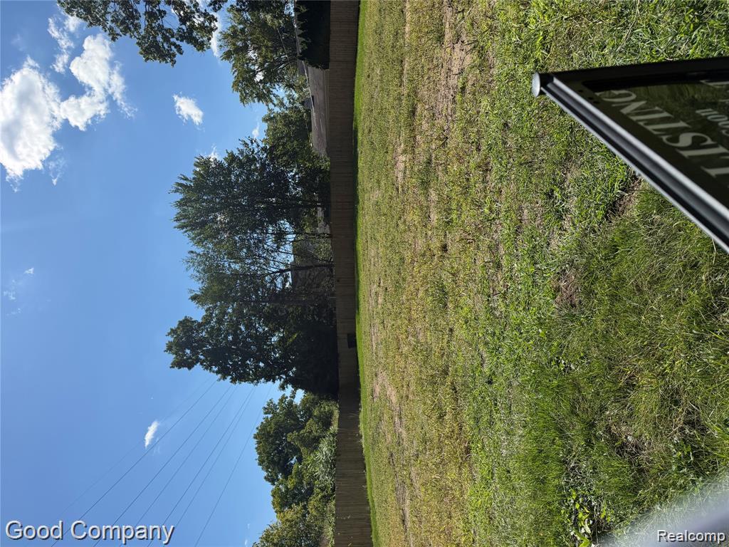 1201 Woodsboro Drive, Royal Oak, MI 48067