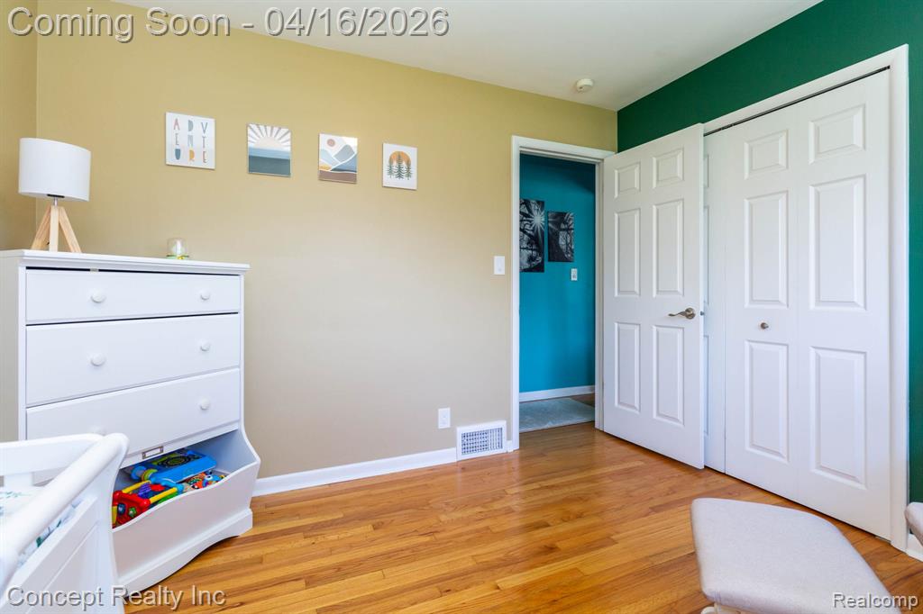 21247 Shurley Drive, Grosse Ile, MI 48138 — Photo 29