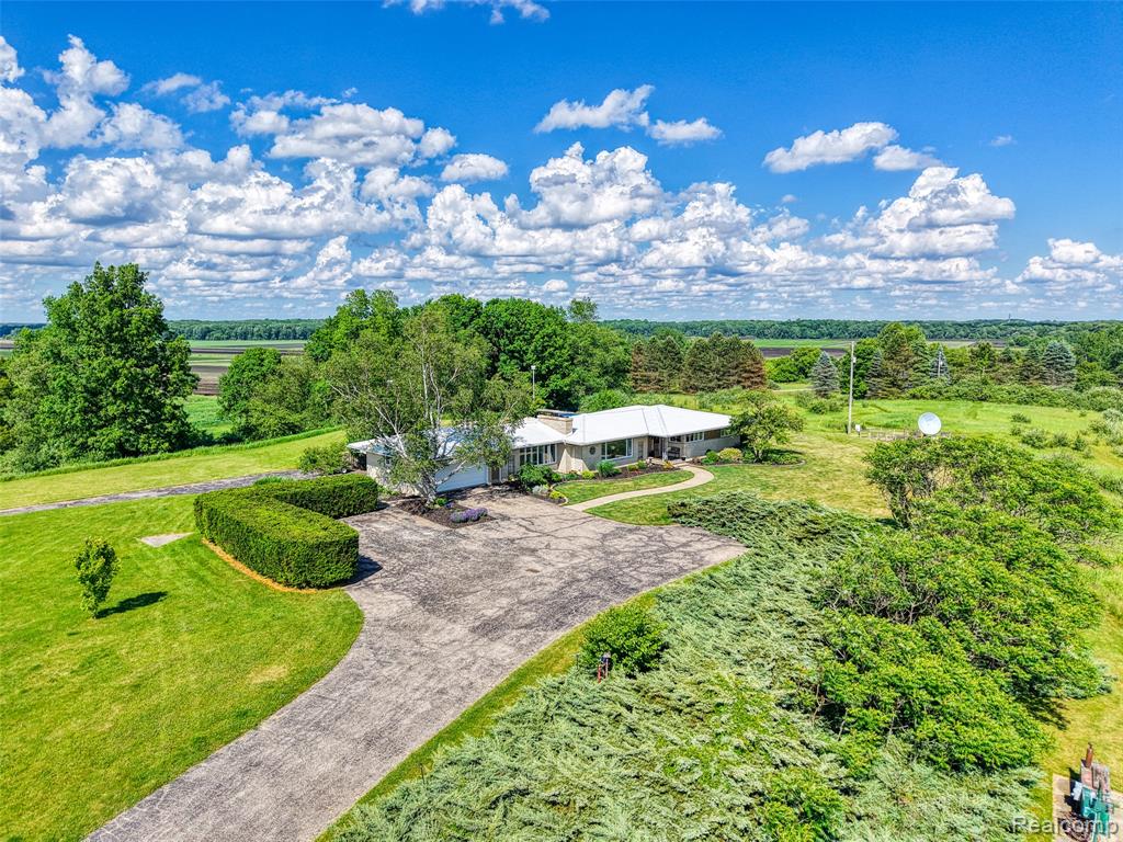 18999 Weller Road, Gregory, MI 48137 — Photo 46