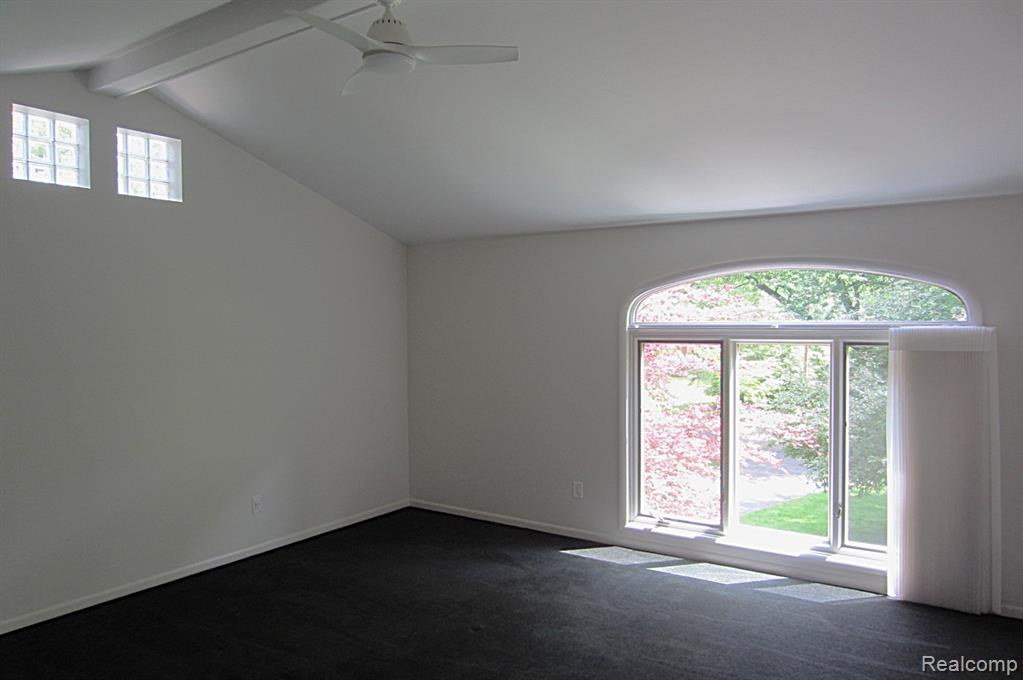 31115 Stafford St, Beverly Hills, MI 48025 — Photo 24