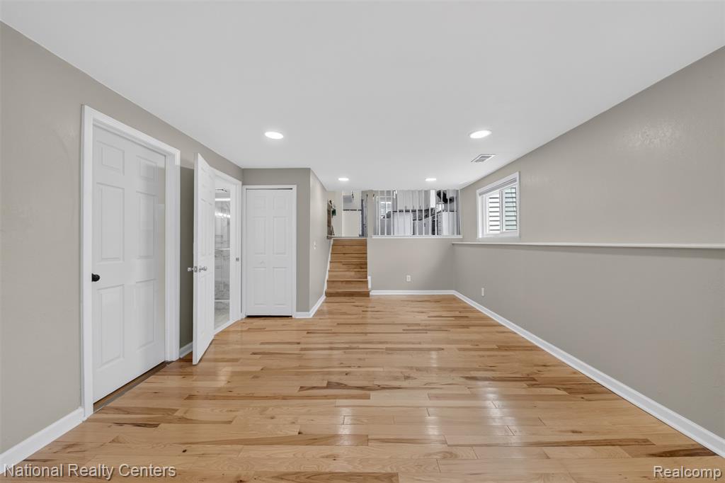 40014 Eagle Drive, Sterling Heights, MI 48310 — Photo 49