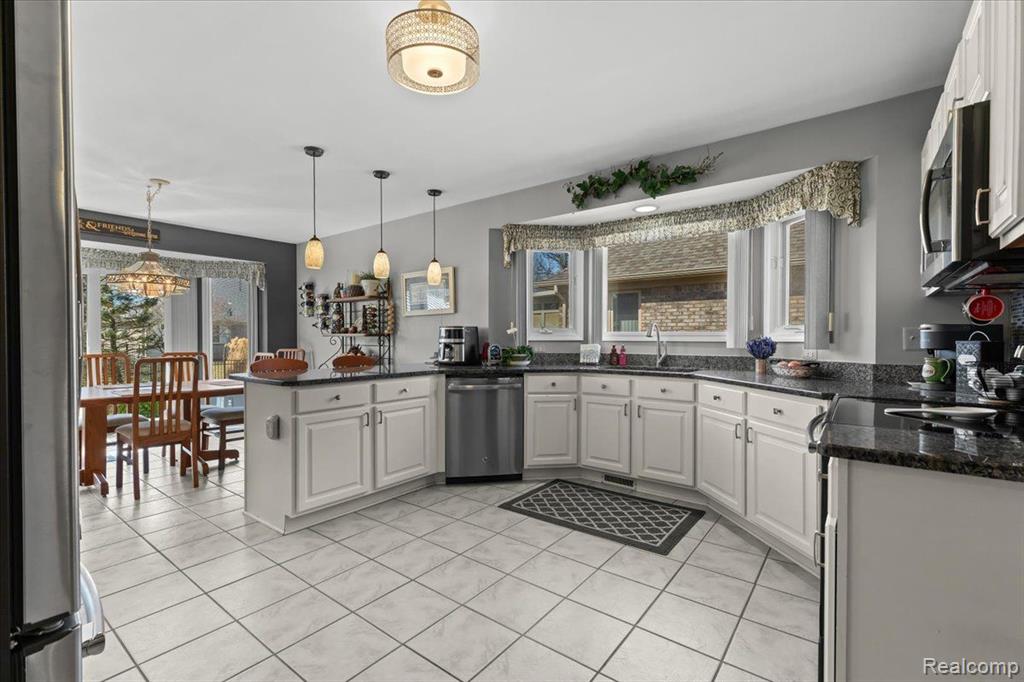 49133 Morning Glory Drive, Macomb, MI 48044 — Photo 15