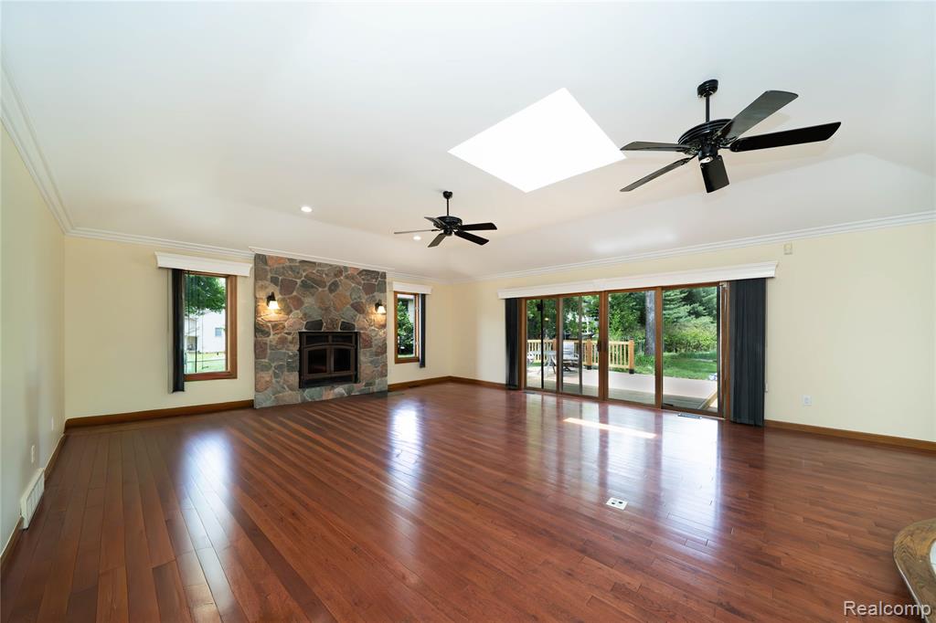 7806 Circle Boulevard, West Bloomfield, MI 48323 — Photo 9