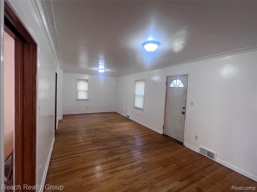 4331 Balfour Road, Detroit, MI 48224 — Photo 11
