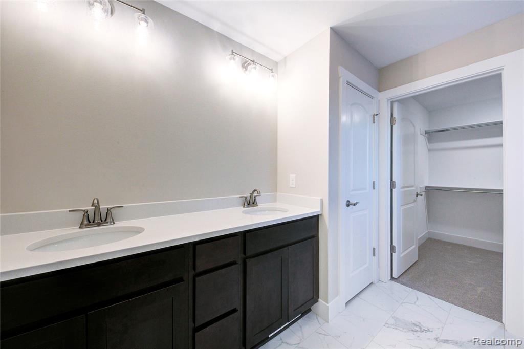 513 Round Rock Drive, Howell, MI 48843 — Photo 19