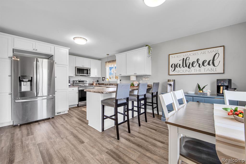 8255 BURPEE Road, Grand Blanc, MI 48439 — Photo 10