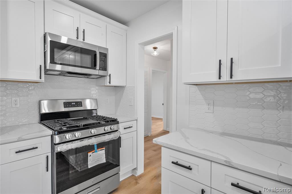 11363 Marion, Redford, MI 48239 — Photo 12