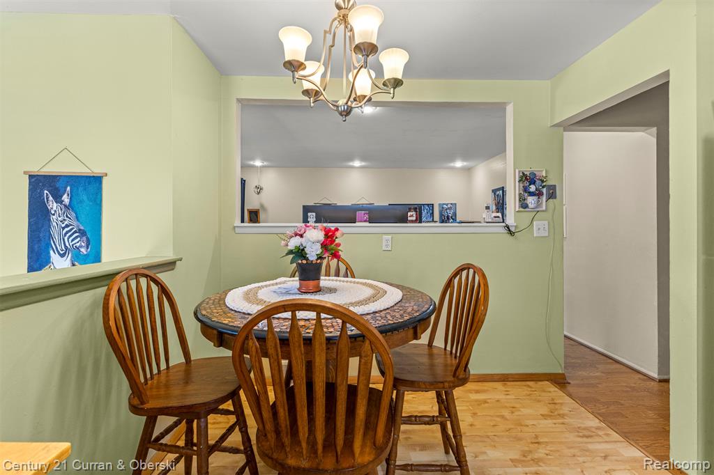 6159 Nightingale Street, Dearborn Heights, MI 48127 — Photo 9