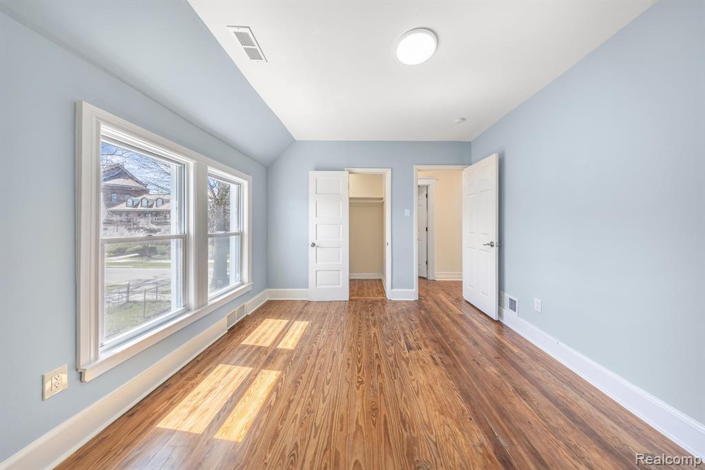 4180 SEMINOLE Street, Detroit, MI 48214 — Photo 26