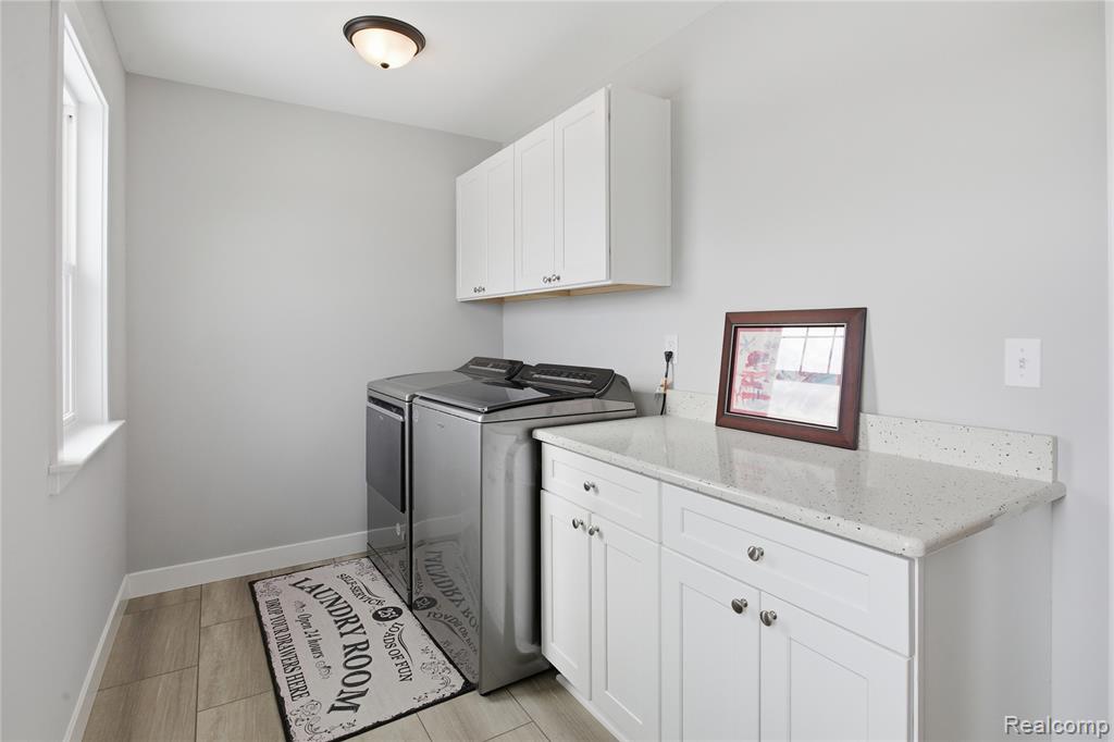 6275 Summerbrooke Circle, Fowlerville, MI 48836 — Photo 12