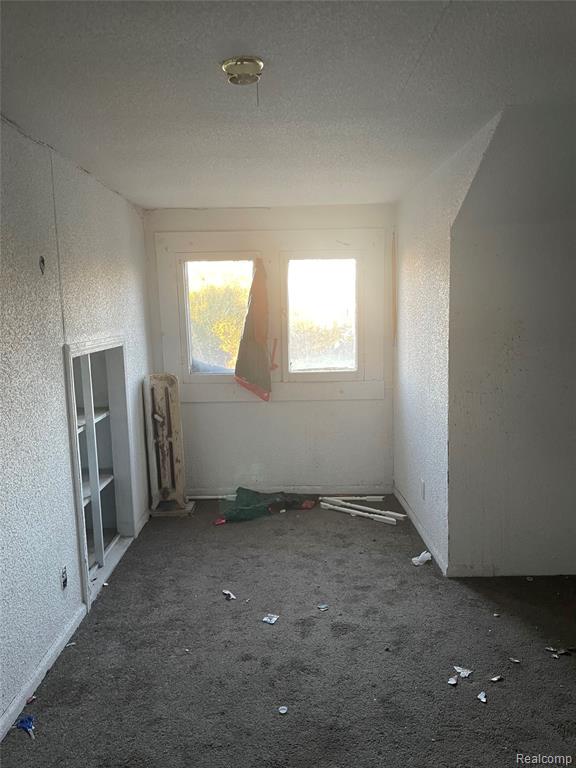 5327 Holcomb Street, Detroit, MI 48213 — Photo 22