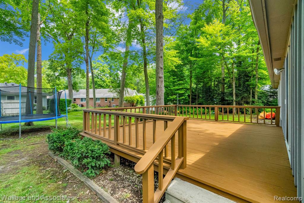 4290 GUILFORD Lane, Fort Gratiot, MI 48059 — Photo 41