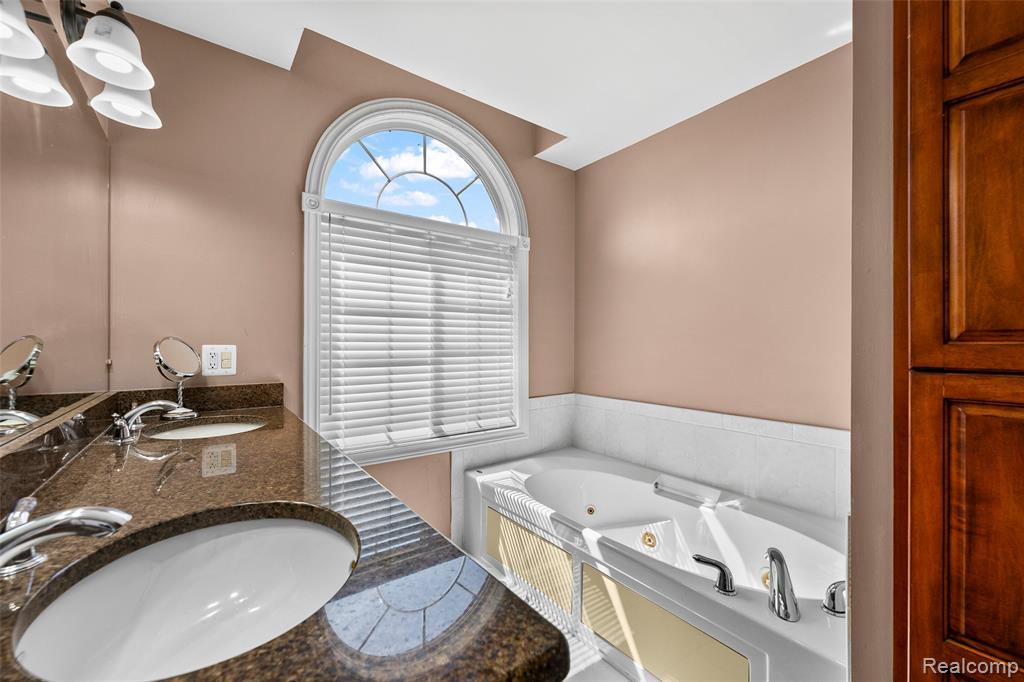 4222 Tallman Drive, Troy, MI 48085 — Photo 37