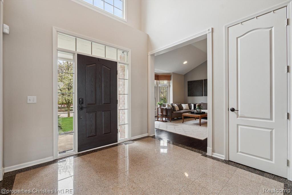 45653 TOURNAMENT Drive, Northville, MI 48168 — Photo 5