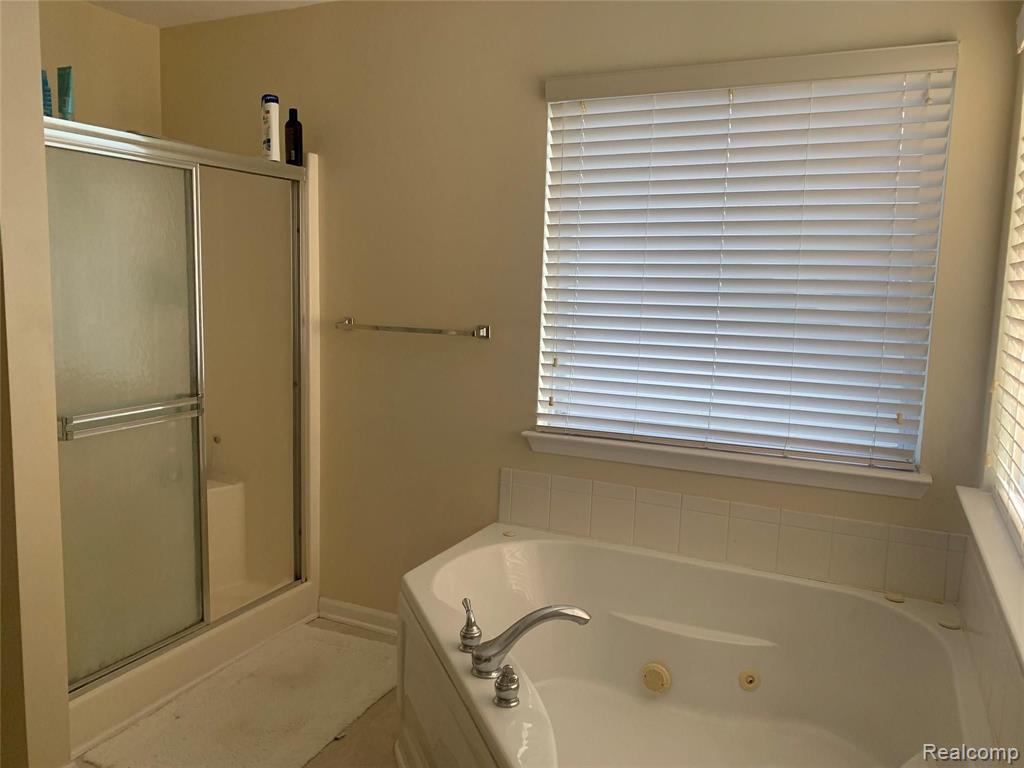 3943 BRUTON Avenue, Canton, MI 48188 — Photo 15