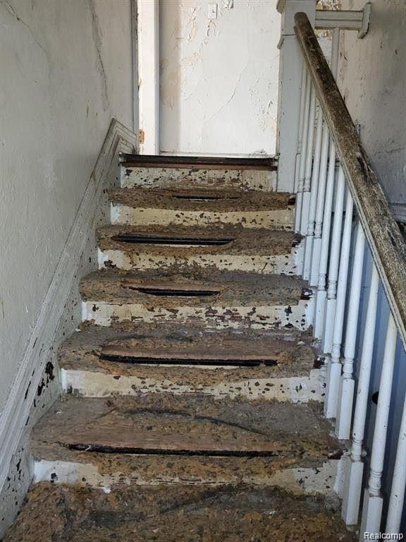 276 Marston Street, Detroit, MI 48202 — Photo 7