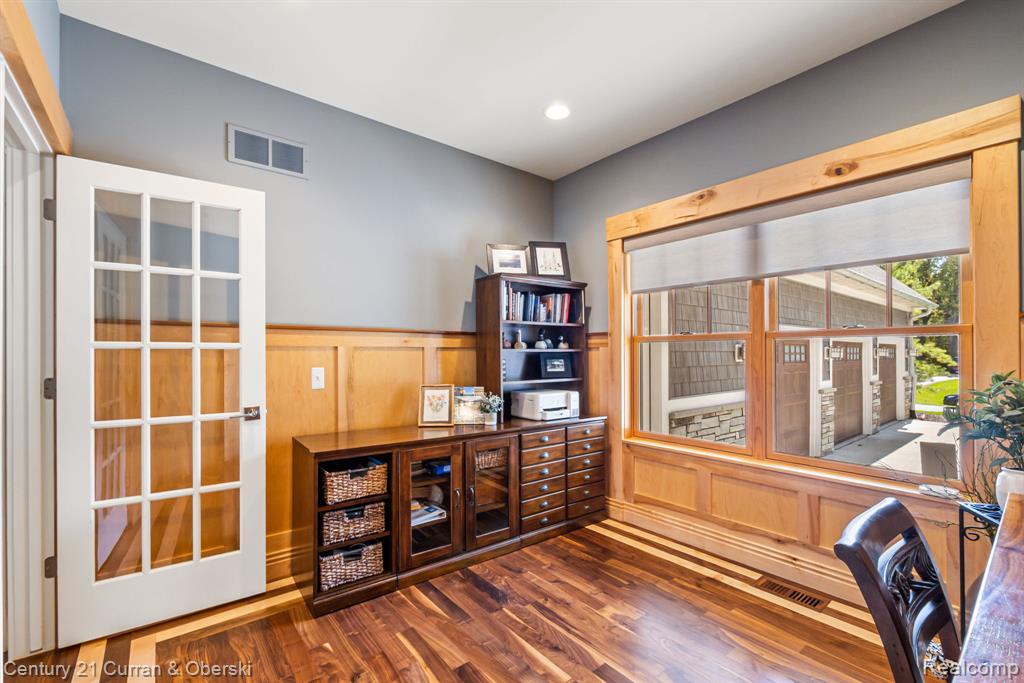 1306 Victoria Lane, Fenton, MI 48430 — Photo 29