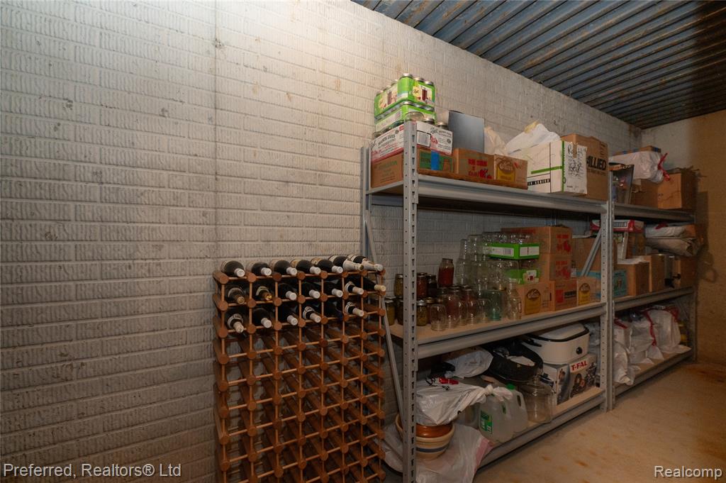 9769 Fawnwood Drive, Carleton, MI 48117 — Photo 30