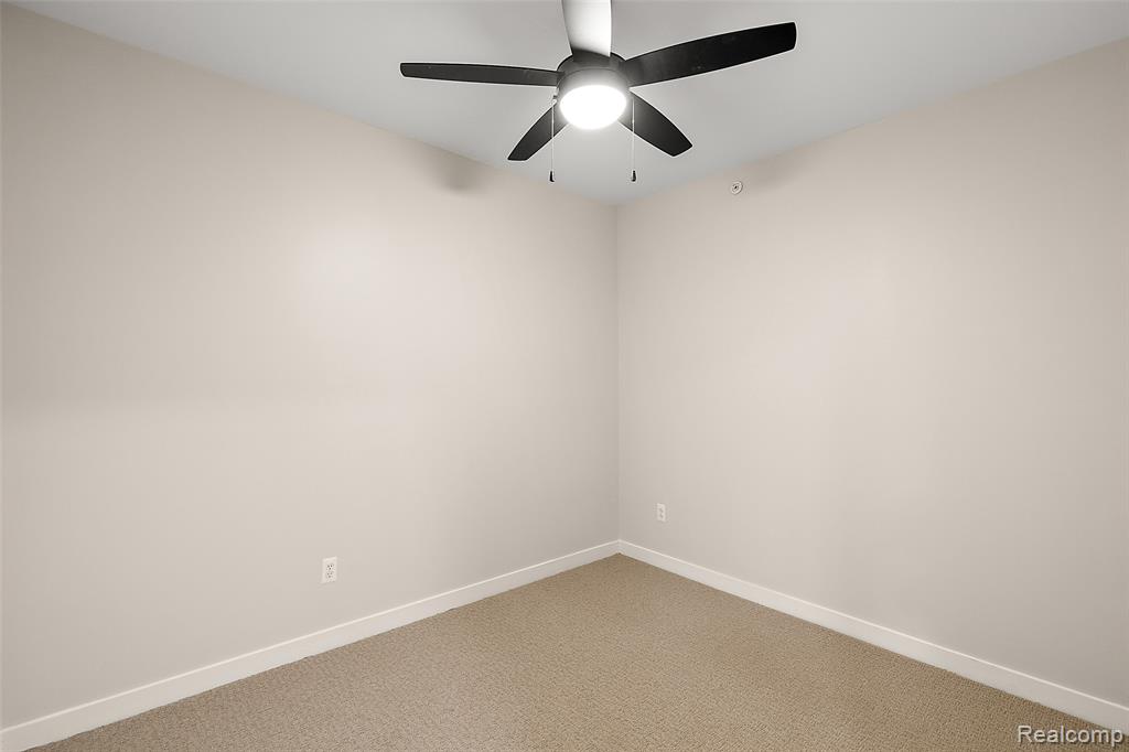 7631 E Lafayette, Detroit, MI 48214 — Photo 16