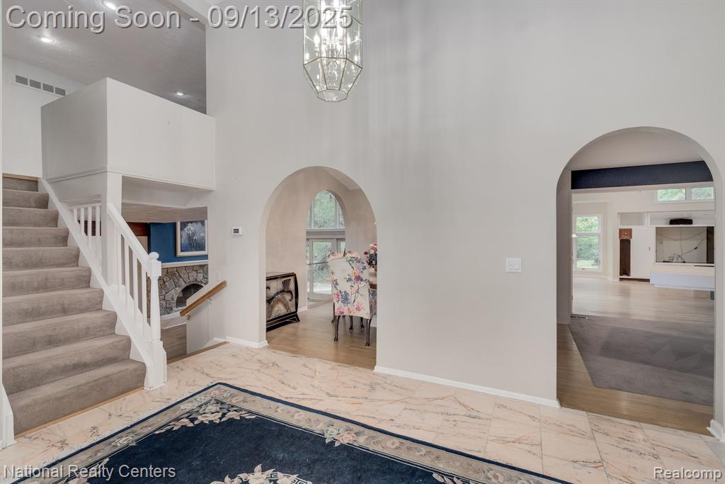 5118 Vincennes Court, Bloomfield Hills, MI 48302 — Photo 10