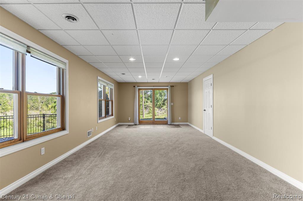 2732 Carric Court, Jackson, MI 49201 — Photo 28
