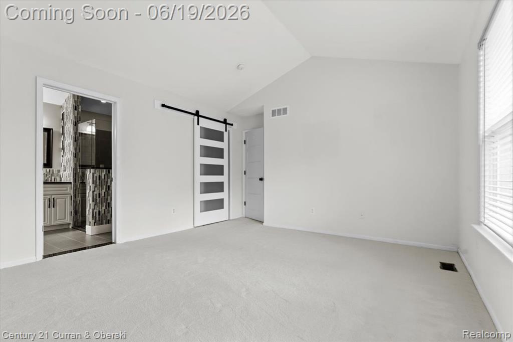 4630 Commerce Woods Drive, Commerce Twp, MI 48382 — Photo 21
