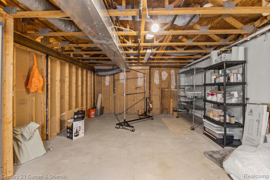 11865 SYCAMORE Drive, 31, Plymouth, MI 48170 — Photo 30