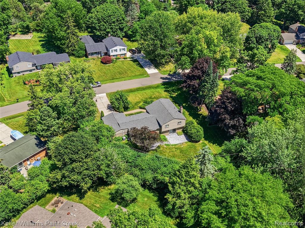 4016 Iverness Lane, West Bloomfield, MI 48323 — Photo 43