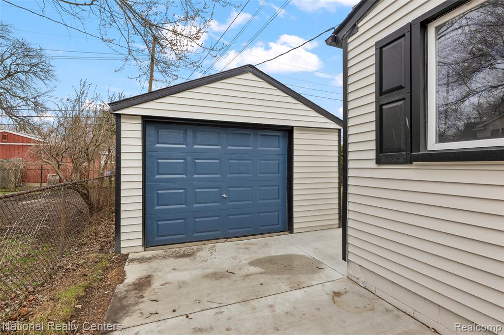 822 Phillips Avenue, Clawson, MI — Photo 34