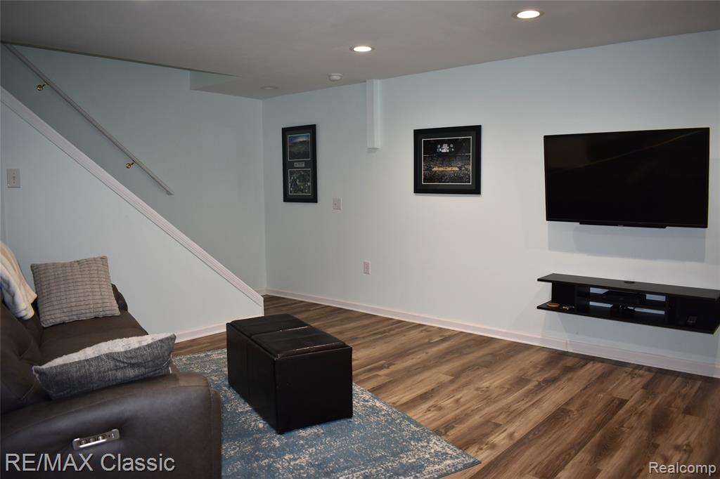 29424 Regents Pointe, 62, Farmington Hills, MI 48331 — Photo 29