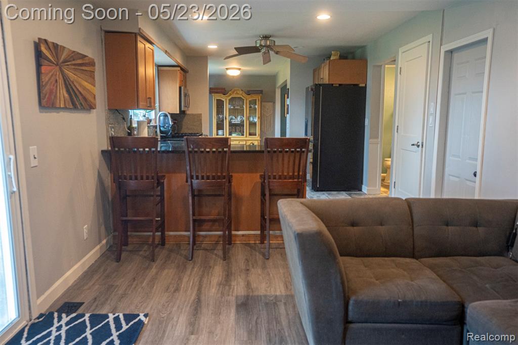 530 Sheffield Drive, Madison Heights, MI 48071 — Photo 22