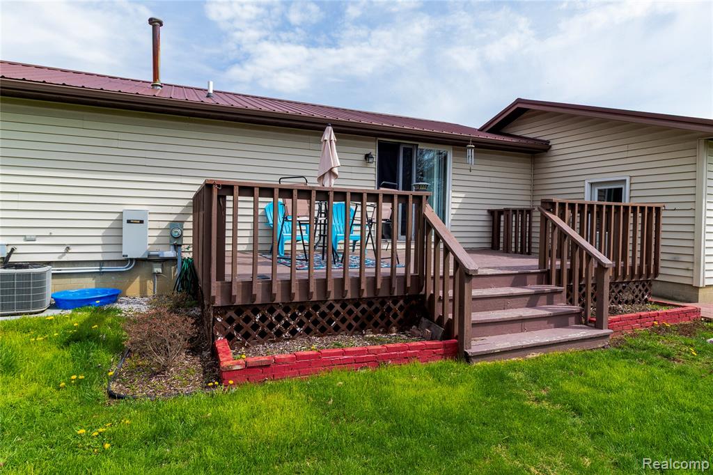 6761 Lorraine Street, Marlette, MI 48453 — Photo 27