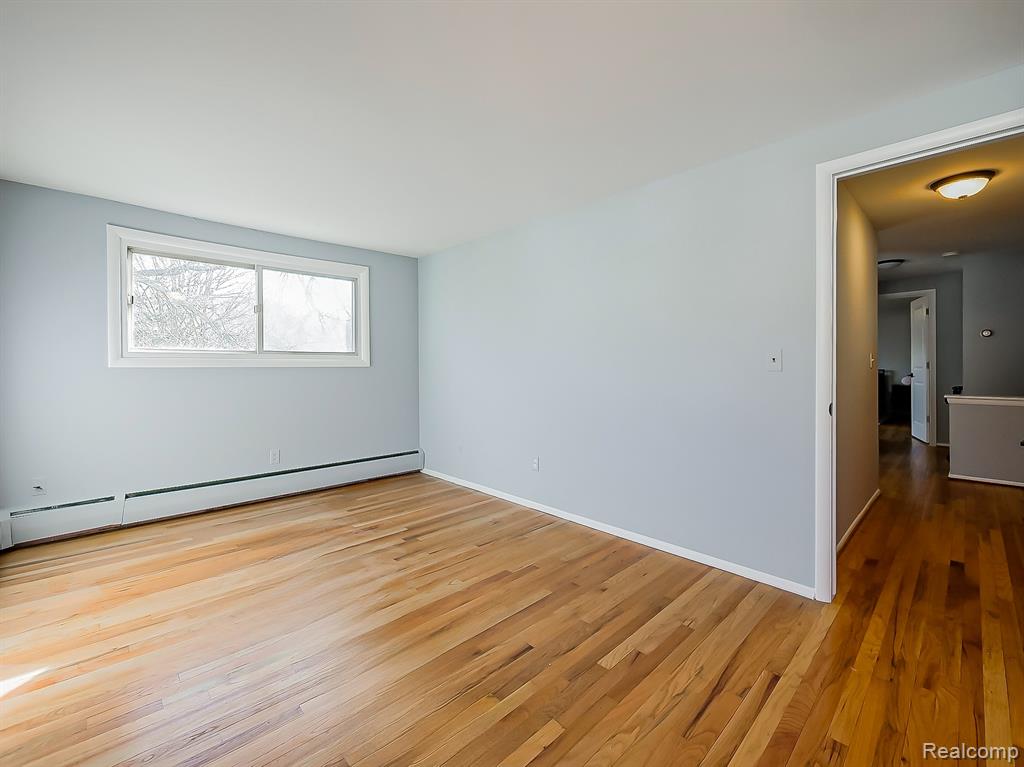 15958 Shadyside Drive, Livonia, MI, 48154