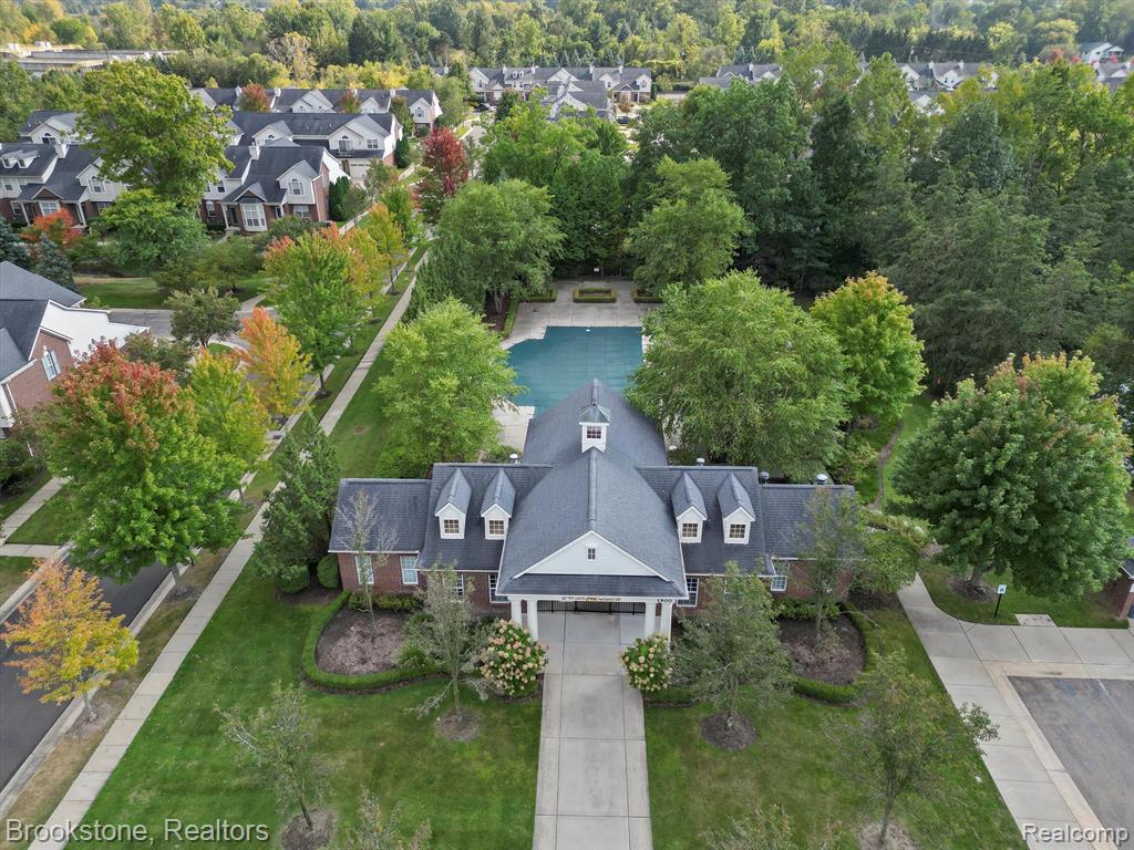 30101 Chantel Drive, Walled Lake, MI 48390 — Photo 2