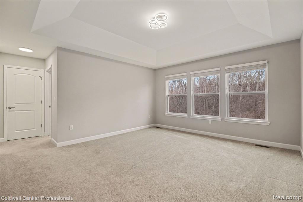 4817 W Stonegate Circle, Lake Orion, MI — Photo 20