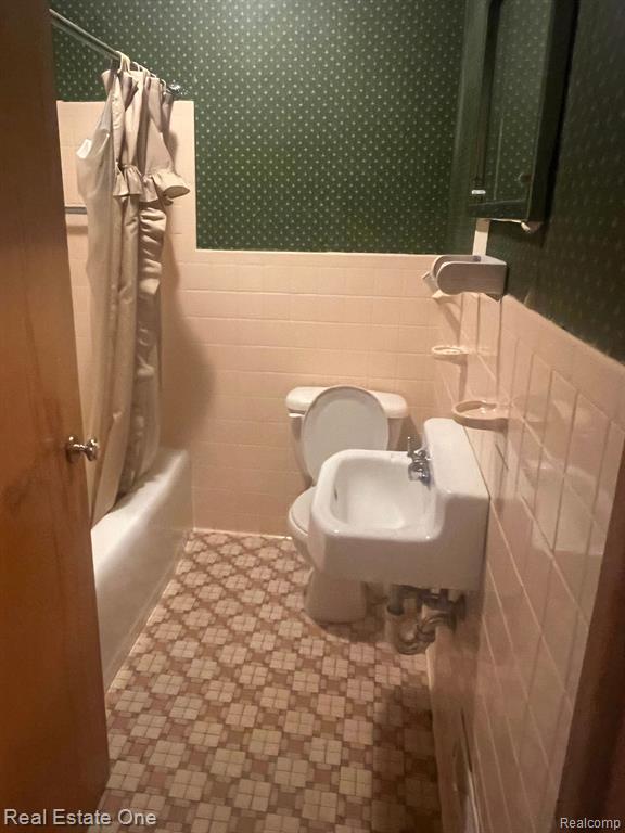 6000 DIXIE Highway, Saginaw, MI 48601 — Photo 24