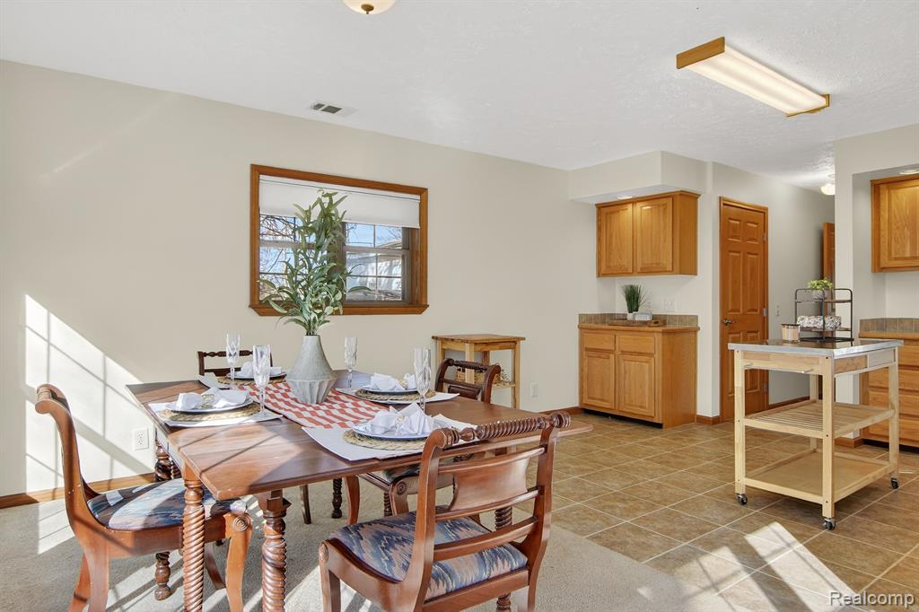 3453 Rhea Road, Ann Arbor, MI 48103 — Photo 15