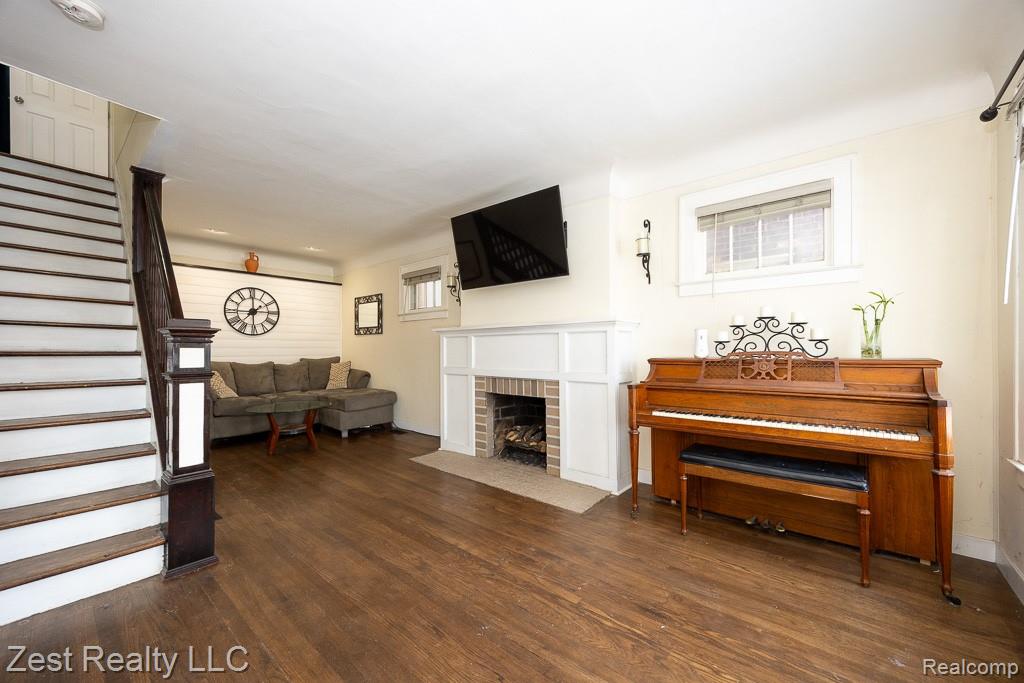 7807 Whittaker Street, Detroit, MI 48209 — Photo 2