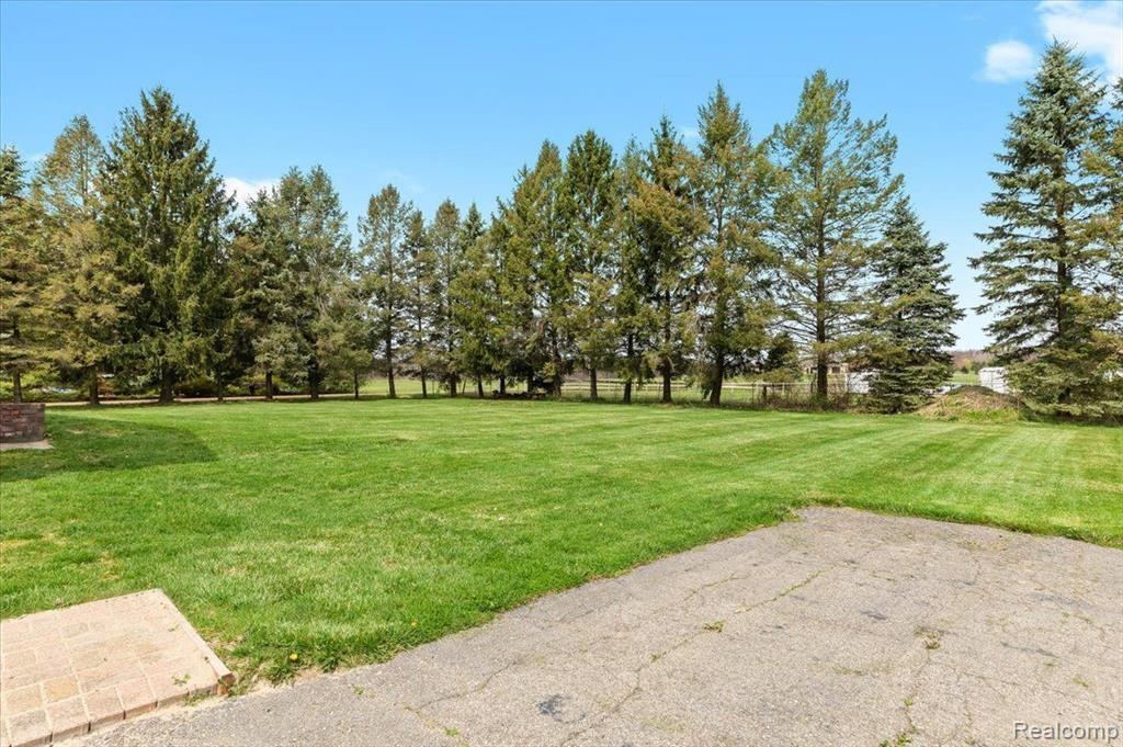 1415 ROSE CENTER Road, Fenton, MI 48430 — Photo 39