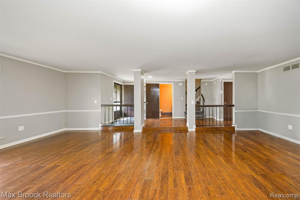 25260 GREENBROOKE #14 Drive, Southfield, MI 48033 — Photo 7