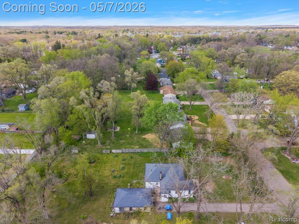 2795 Woodbury Street, Walled Lake, MI 48390 — Photo 56