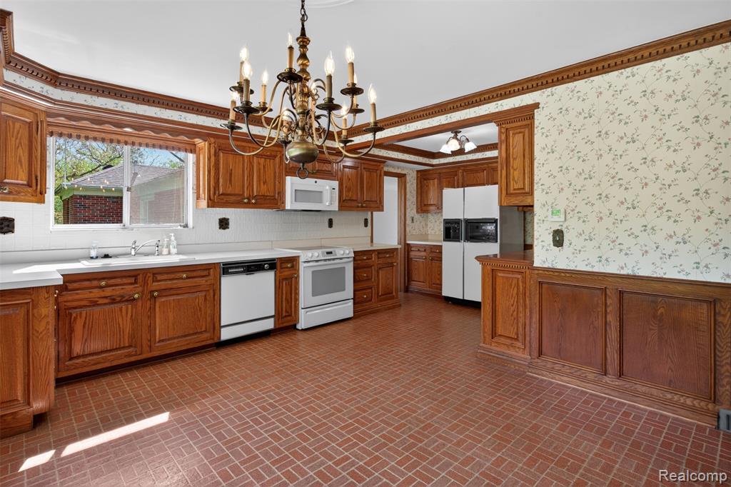 15623 Millar Road, Clinton Twp, MI 48036 — Photo 42