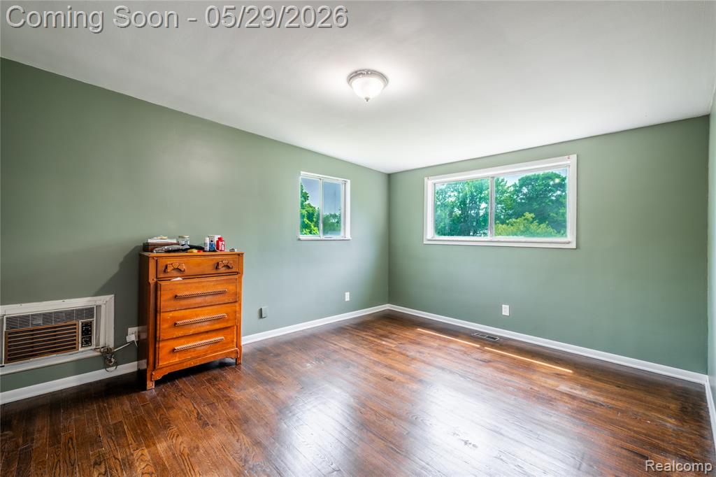 5444 Mary Ann Court, Grand Blanc, MI 48439 — Photo 19