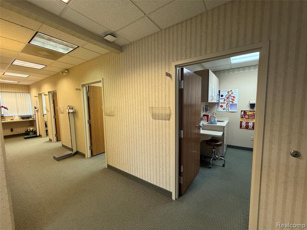 4007 W Court Street, Flint, MI 48532 — Photo 15