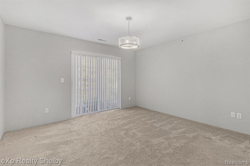 3103 ADDINGTON Drive, Commerce Twp, MI 48390 — Photo 14