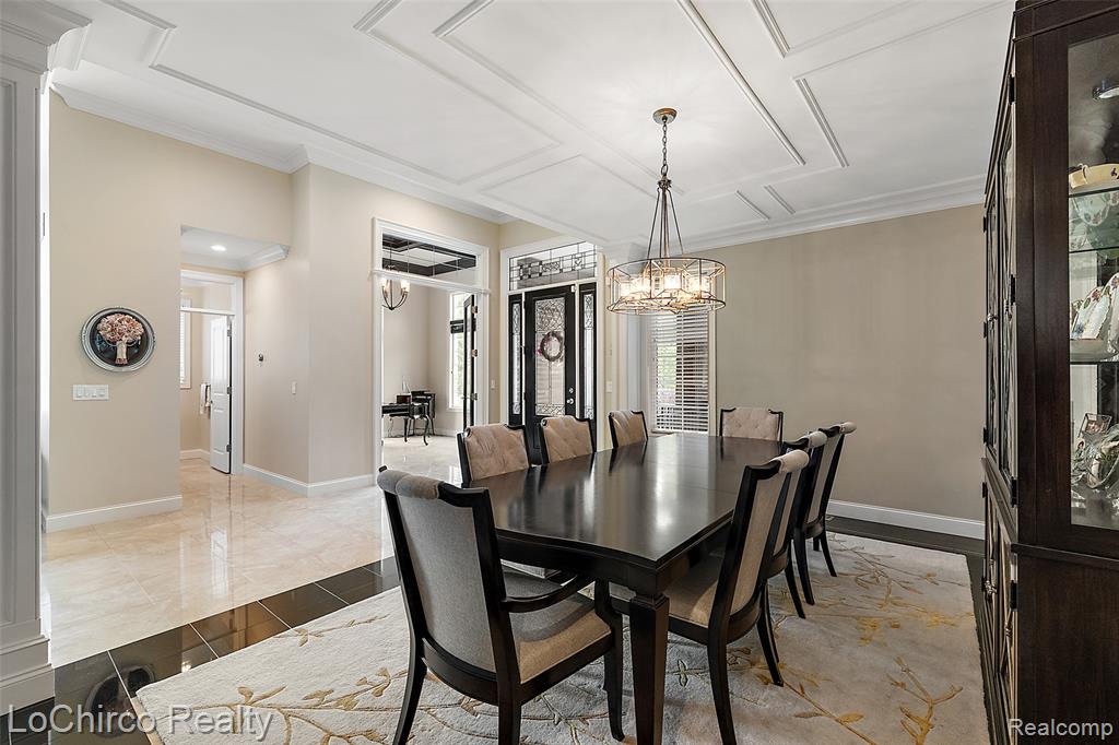 55223 Meadow Ridge Court, Shelby Twp, MI 48316 — Photo 9